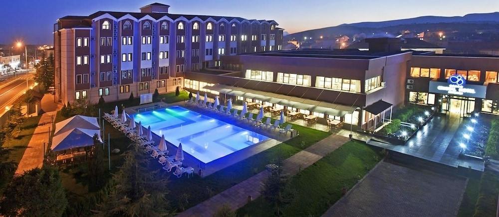 Crystal Kaymakli Hotel & Spa Exteriör bild